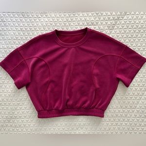 Lululemon Softstreme Gathered T-Shirt. Size 6.